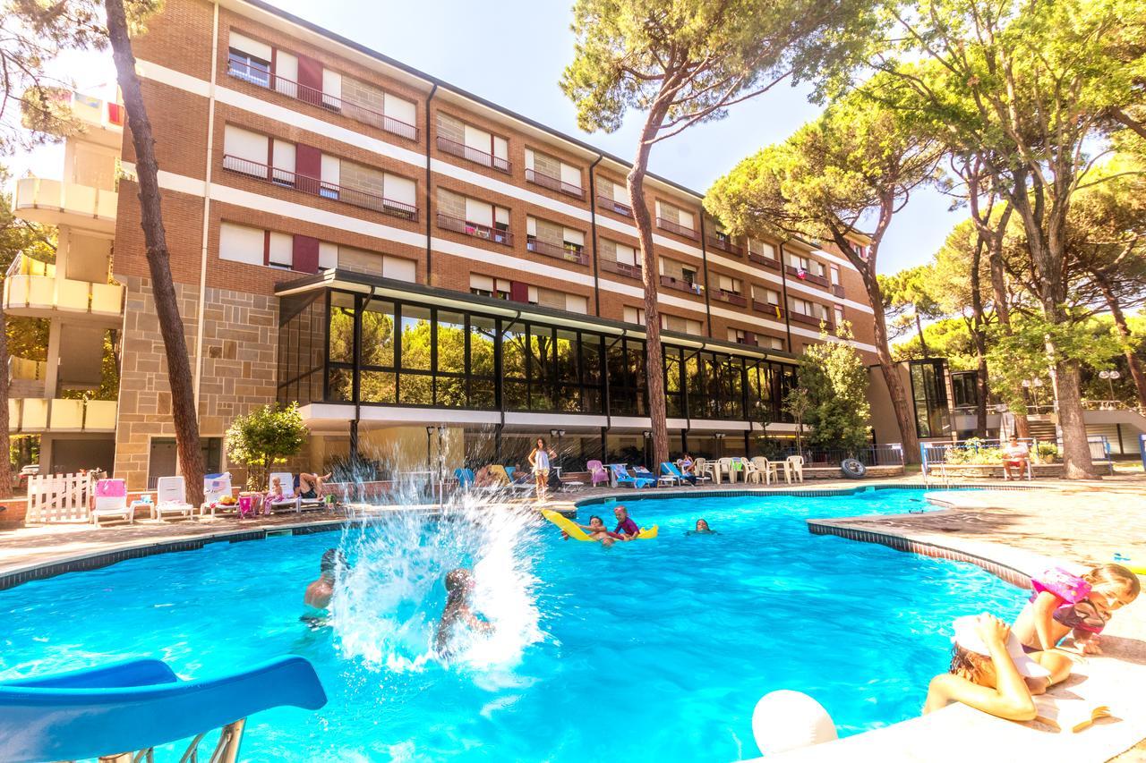 Meridiana Family&Nature Hotel Marina Romea Exterior foto